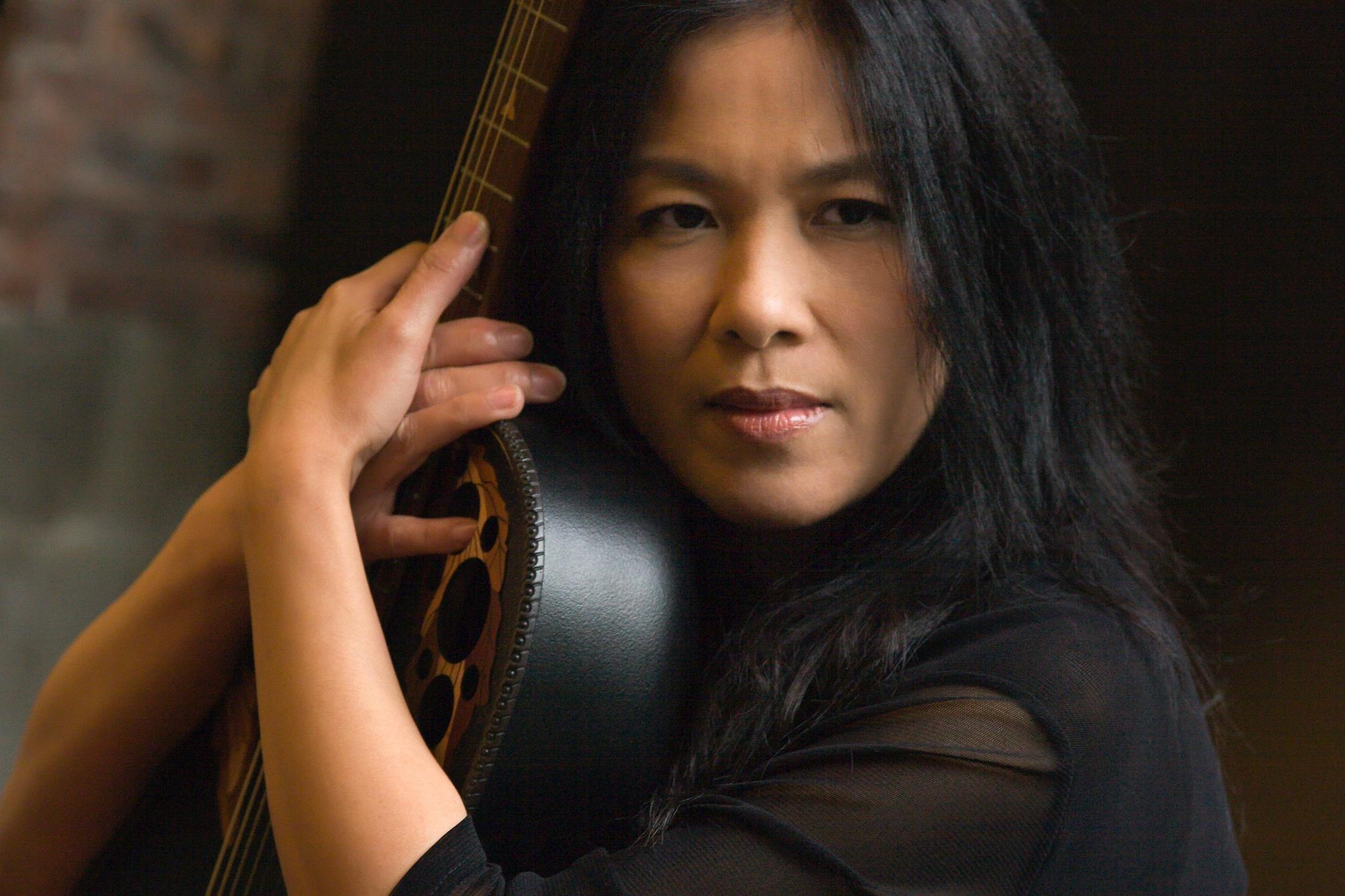 蔡琴60岁风采依旧,魅力不输当年的女歌手