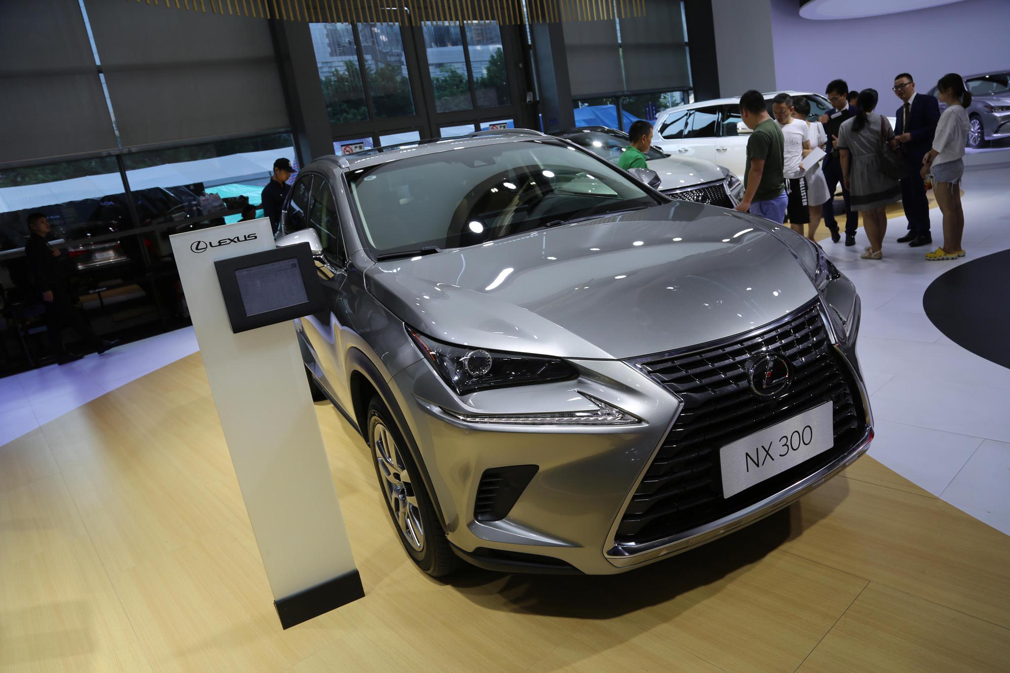 中型豪华suv雷克萨斯nx300实拍志趣与锋芒兼备
