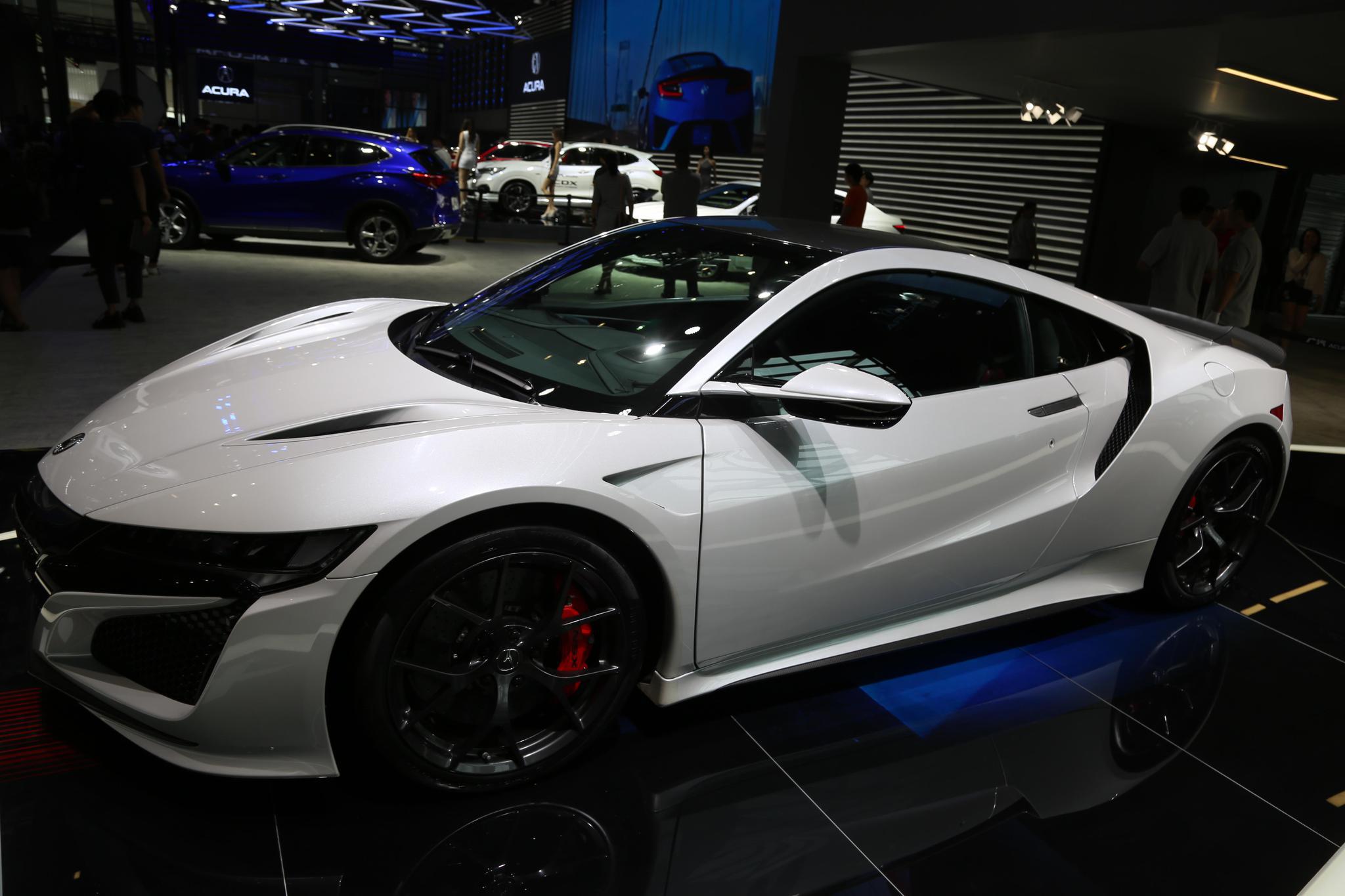 全新一代传奇超跑,讴歌acura nsx,2018深港澳车展实拍!