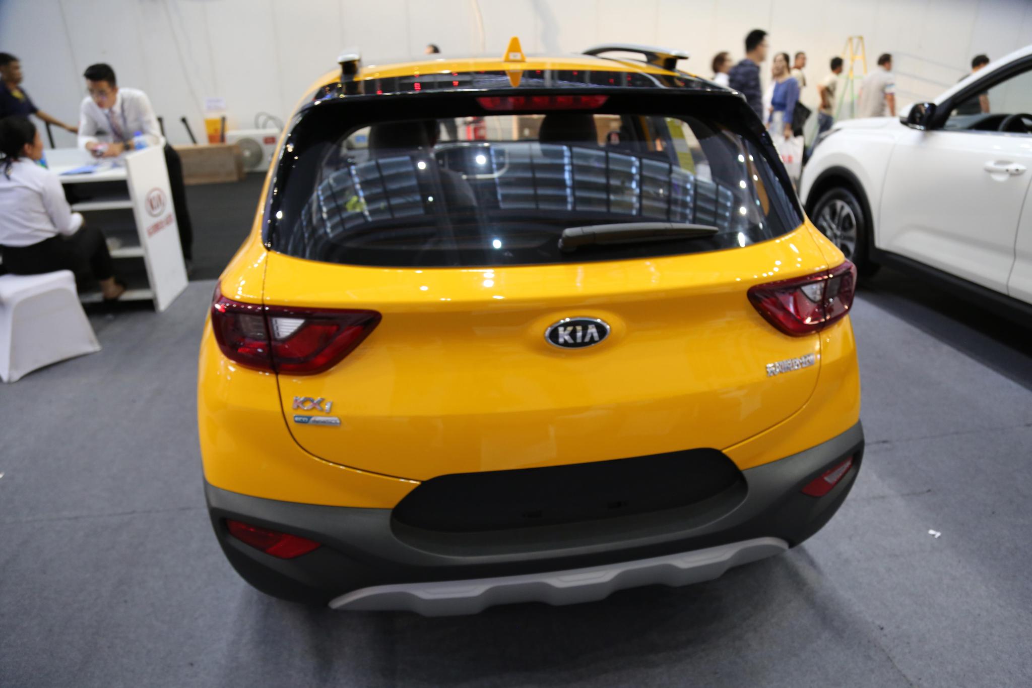 东风悦达起亚奕跑,智趣时尚suv,将亮相昆明国际车展!