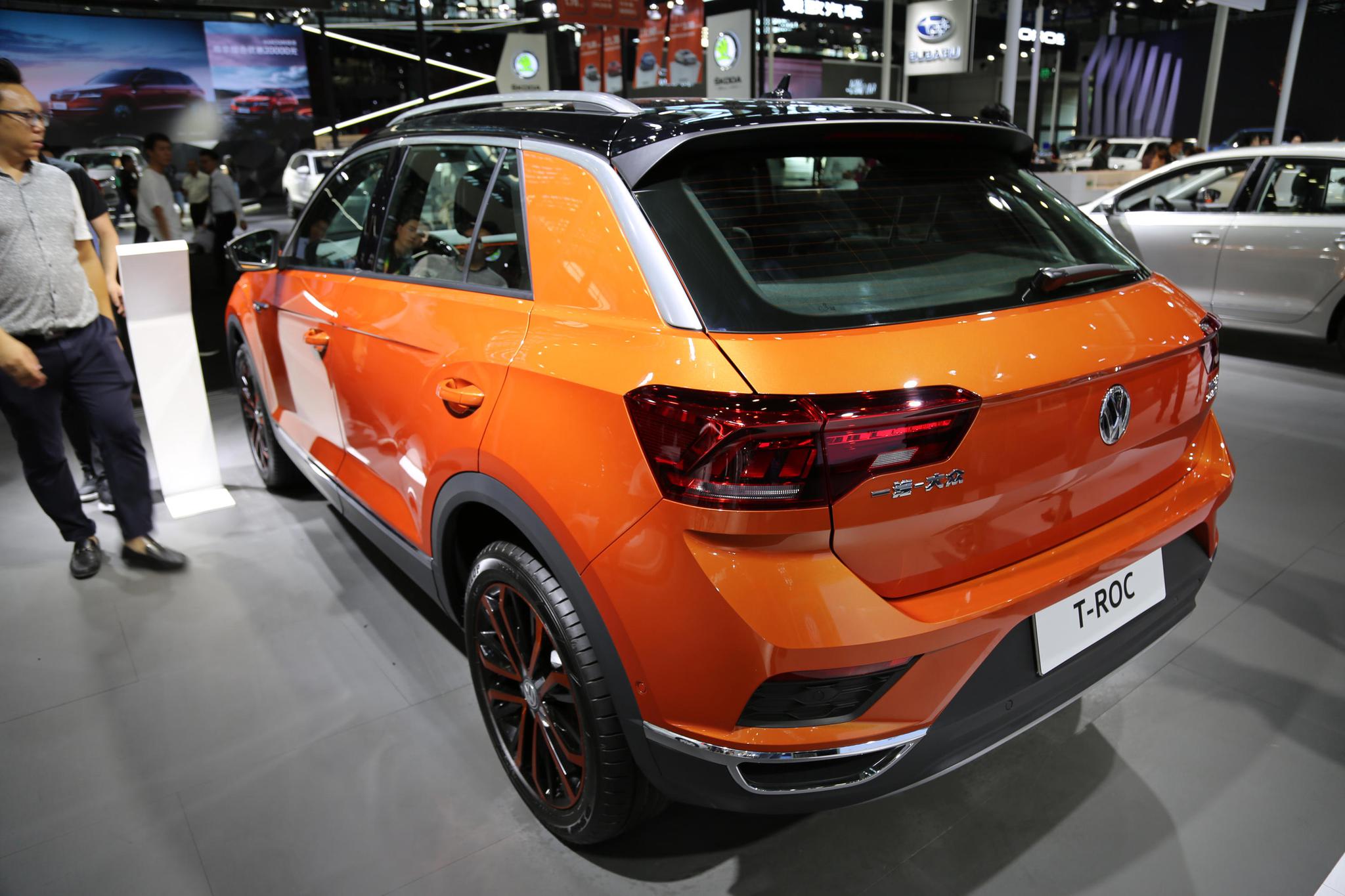 一汽大众首款suv探歌t-roc,将亮相昆明国际车展!