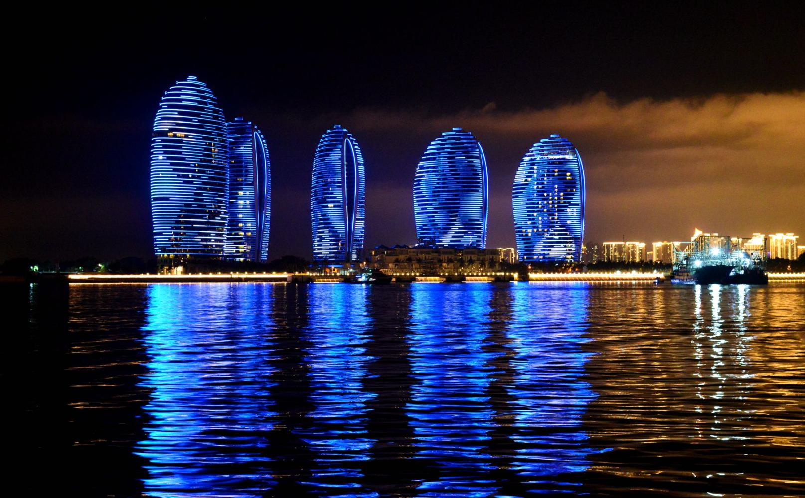 中国十大最美夜景之城，你希望在哪个城市生活？|城市生活|夜景|凤凰古城_新浪新闻