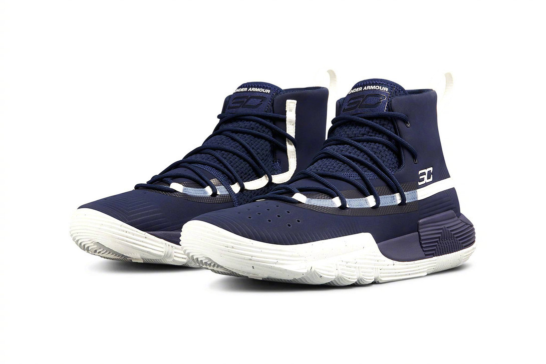 库里新一代团队鞋款sc 3zer0 ii.