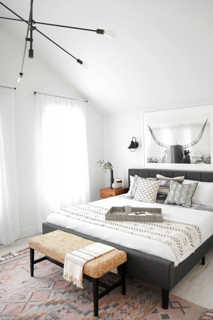 美国/ 一个100年的老房子,内部装饰很漂亮,清新明快