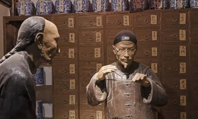 清朝神医叶天士,医学方面无人能及,看病竟用如此奇特的手法