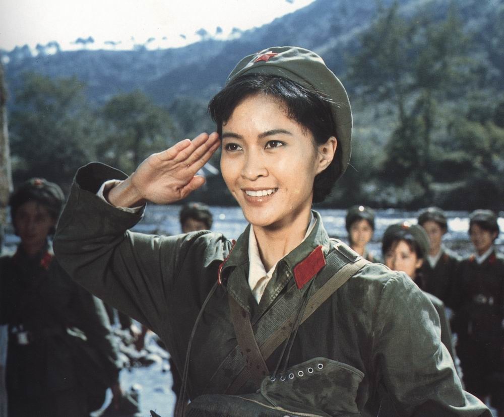 尊龙《末代皇帝》剧照