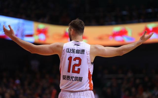 CBA新赛季 球员注册名单公布 仍是山东高速