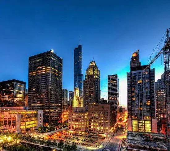 阿里巴巴发布 2018 财年年报,斗鱼禁封主播陈一