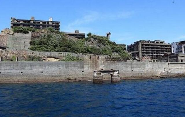 全球建筑密度最高的一座小岛:外形形似军舰,30年前被人类遗弃