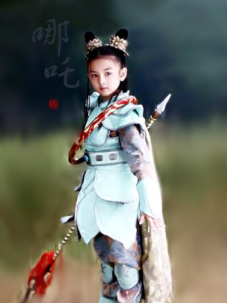 两个人都是童星出道,都是少年得志,显露非凡演技,还都扮演过哪吒然而