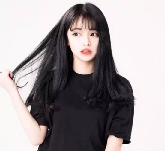 女生冬天头发别披着,4个理由告诉你为啥