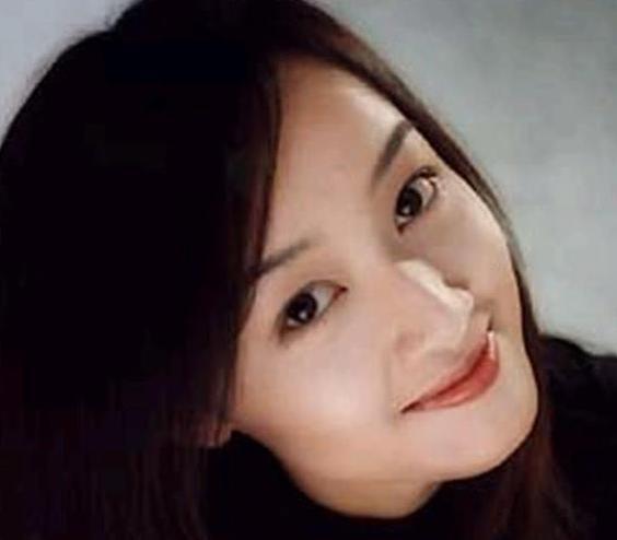 赵子琪实力演绎曾经的脱俗现在的超俗还是她比较好一直没变