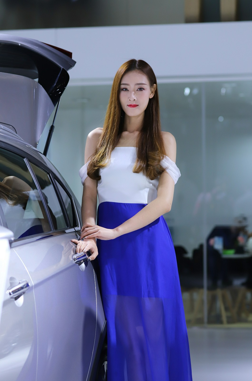 天津梅江车展实拍香车和妹子太多破例在车展上里转了一天