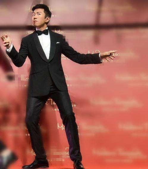 6个邓超中混进1个蜡像孙俪一眼就看出来了扎心了