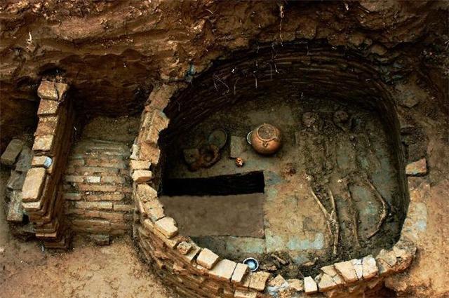 墓室|考古|盗墓贼_新浪新闻