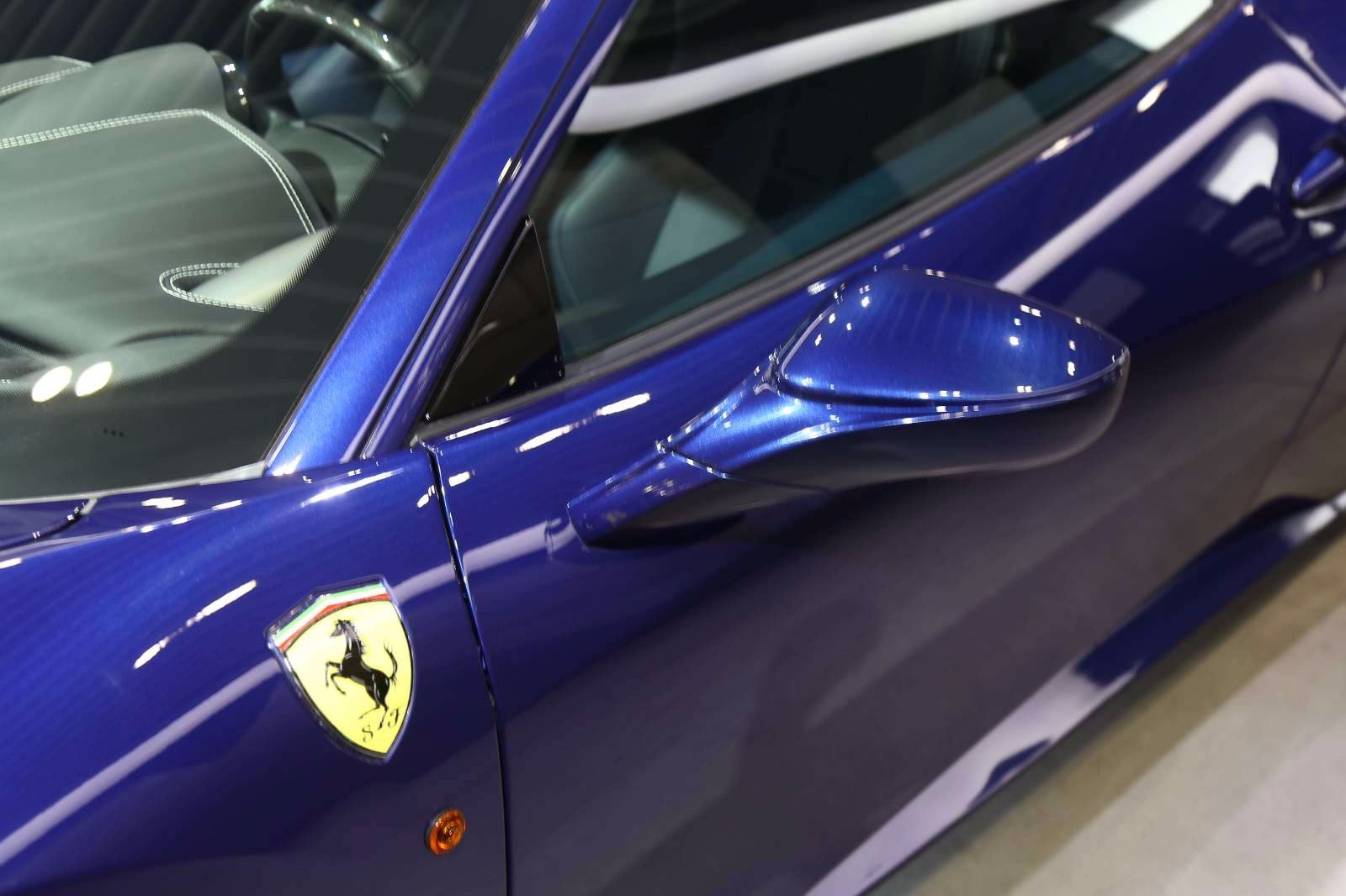 蓝色法拉利45845litalia