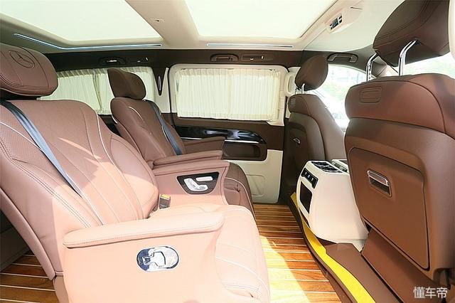 bba中的一枝独秀奔驰v260商务车全面解析