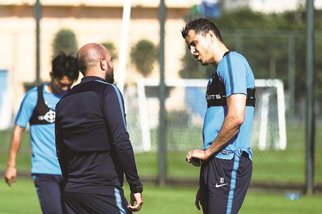 总统娱乐备用网站:听申花外援侃世界杯主队表