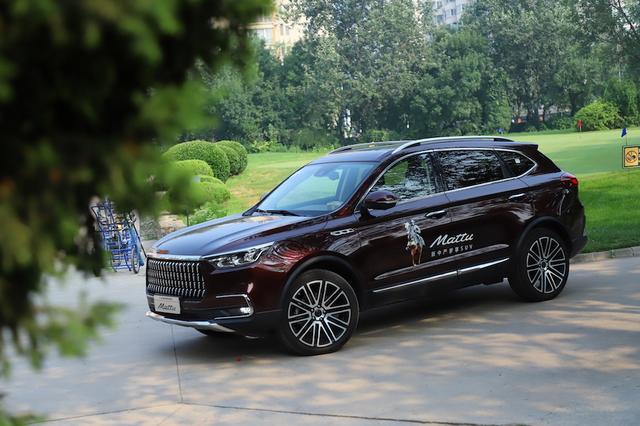 6t配湿式双离合行驶感如何 试驾猎豹迈途告诉你