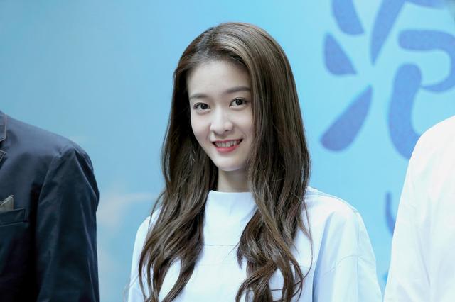 张雪迎手滑点赞与秦俊杰暧昧视频,网友:插足还这么理直气壮?