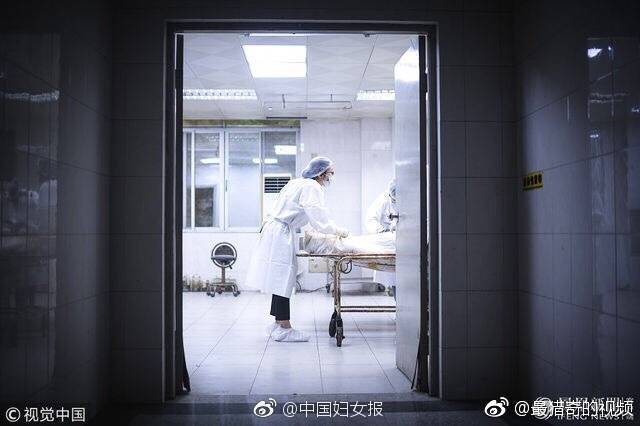 解剖上千具尸体女法医:我们是正常人|南方医科大学|尸检|尸体_新浪