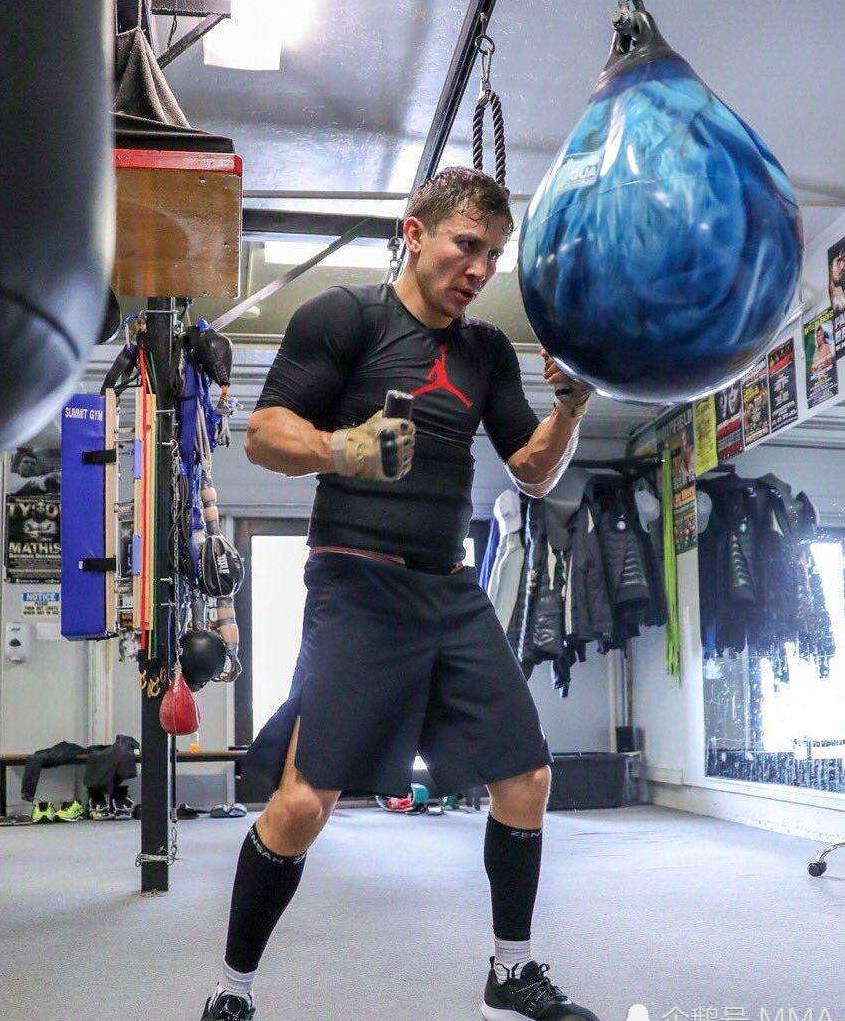 就这件两边的拳击竞赛一事,大众媒体记者在今日对格洛夫金的推广人