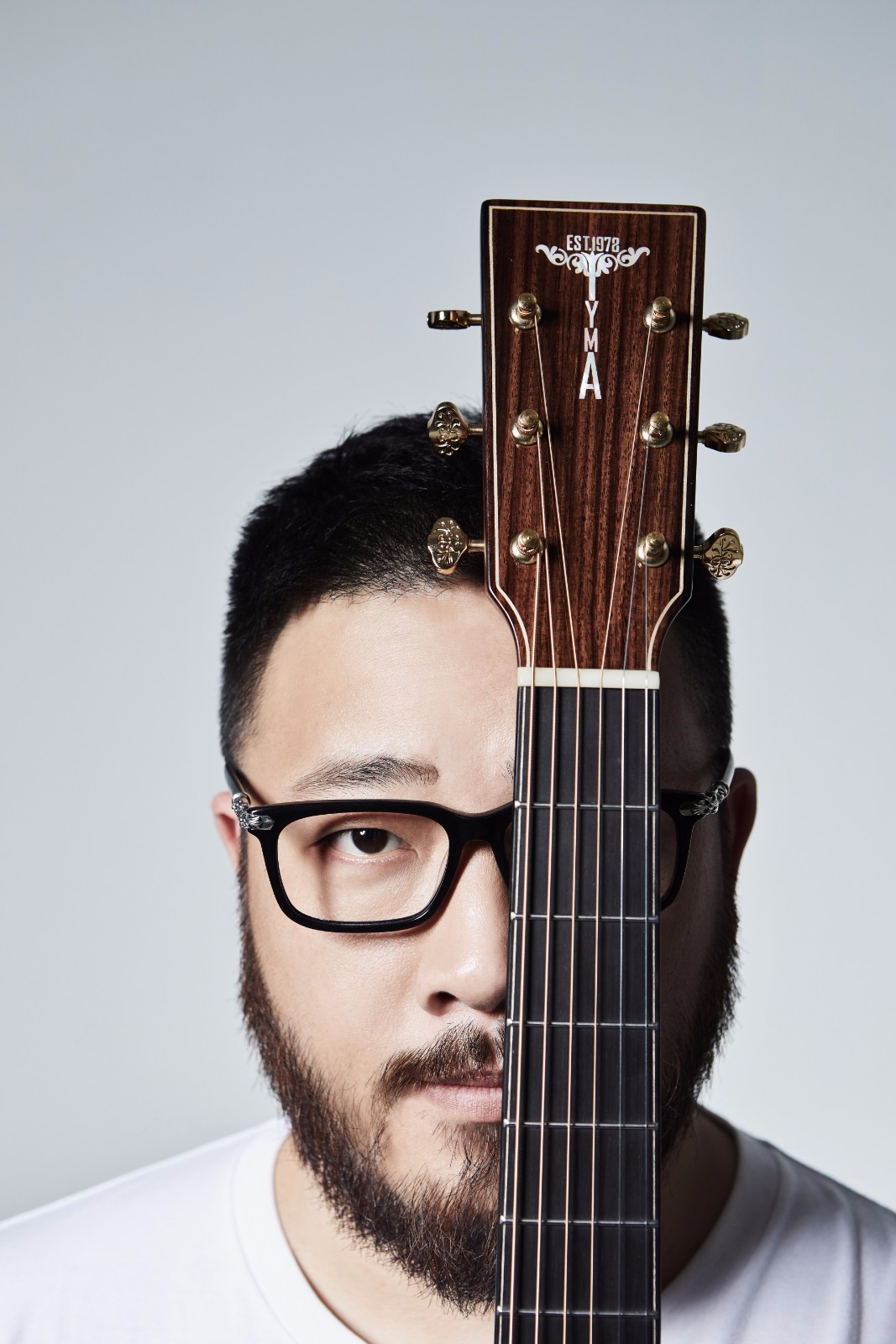 刘锦泽新歌上线 《姥姥》倾尽内心温柔