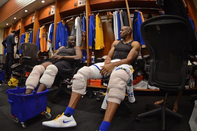 勇士的第三节为何这么强?走进更衣室揭开中场休息的奥秘