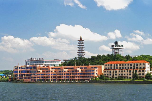 湖北一季度各城市人均gdp排行,前三的还是这三个城市