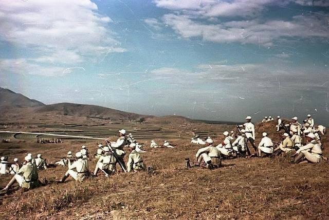 罕见彩色照片(三):解放战争时期的解放军,似乎是苏联记者拍摄的