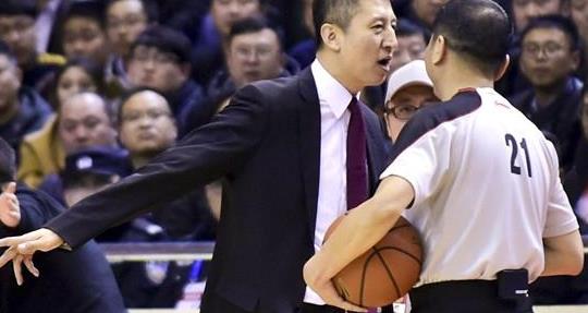 球水平高超,韩德君篮下得分能力在国内更是无人可挡,如果李晓旭,钟诚