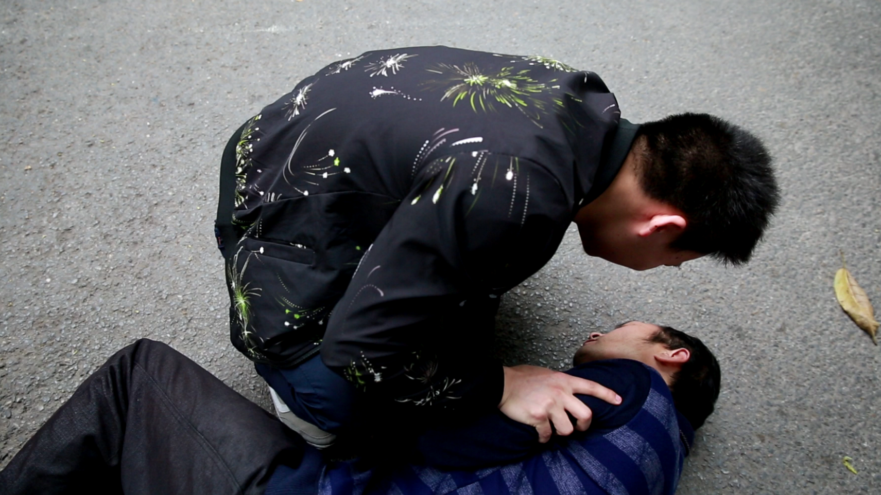 儿子债务缠身,父亲为还债枉死,临终前的话让不孝子终身遗憾!