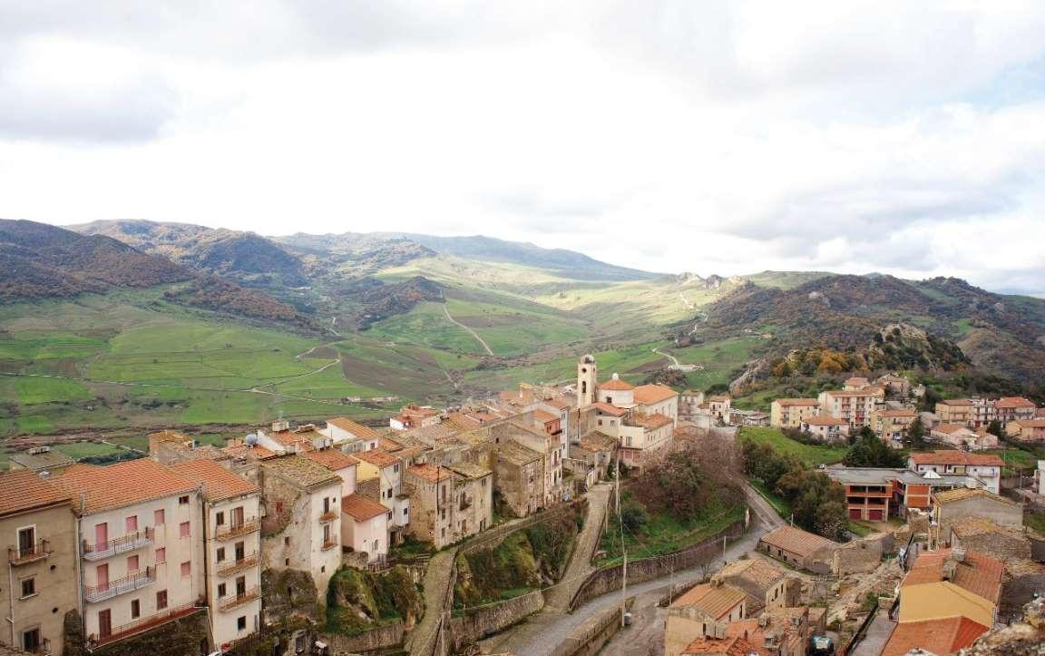 有特点意大利10大最美丽的村庄宁静而秀美