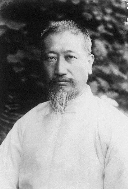 民国总理熊希龄,中年时退出政坛,投身慈善,年近古稀娶校花为妻
