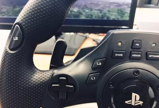 日本原装专业赛车游戏方向盘horirwaps4052评测