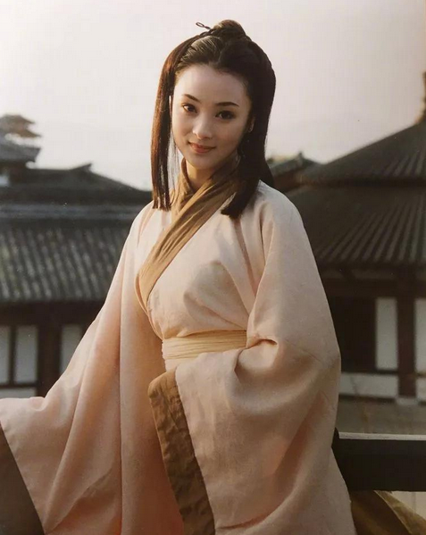 西施沉湖多年后 白头的东施常来溪边浣纱