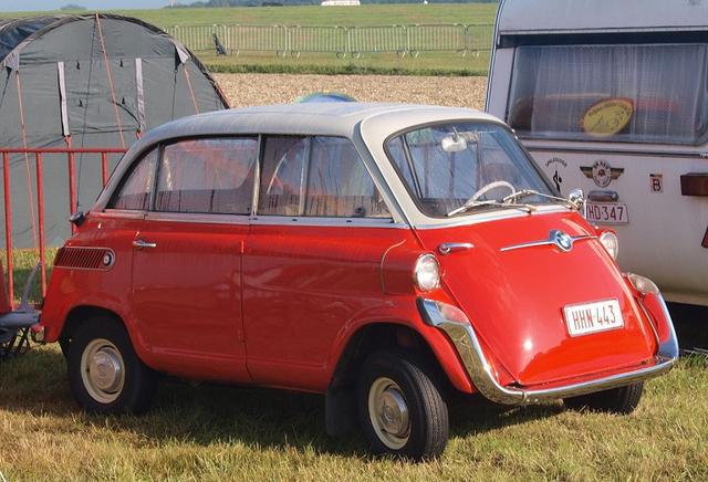 史上最小的宝马车isetta宝马战后微小型车发展史