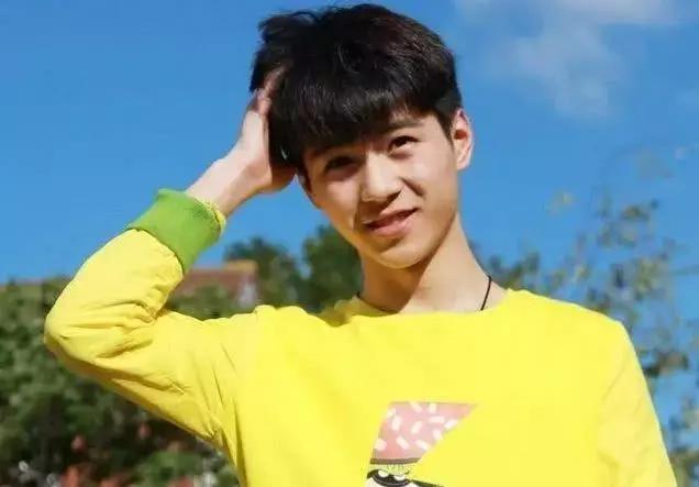 变形计现状:他成国防生,她两次堕胎,他骗粉丝巨款,他却去世了