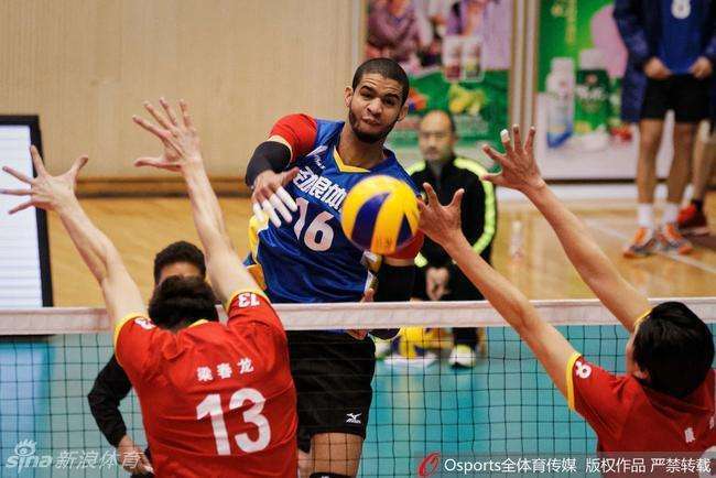 男排亚俱杯,四川男排无缘八强!排超最佳自由人