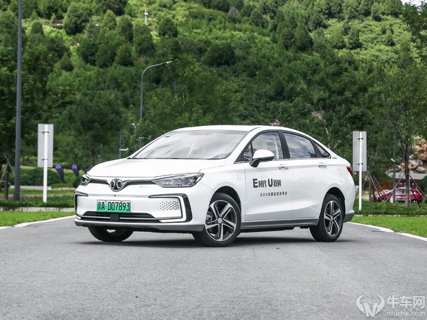 质感提升明显 试驾北汽新能源eu5 r500