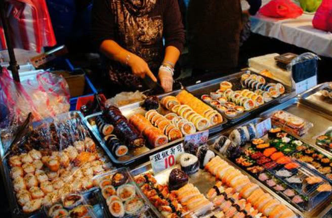 香酥可口的街边美食,带女神去品尝,提升表白率哦!