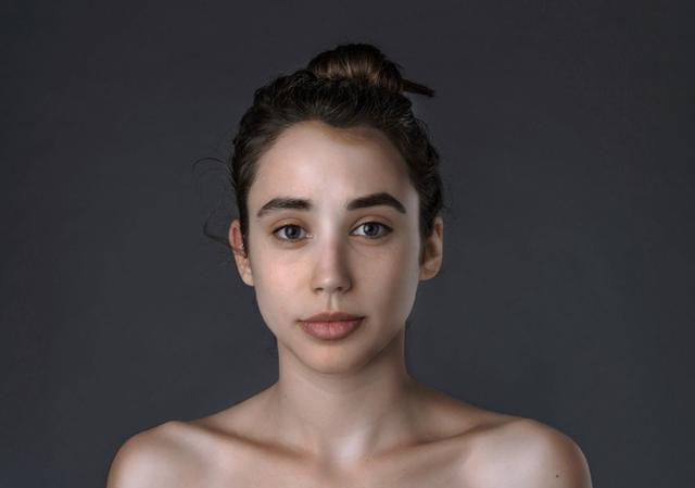 女孩把自己照片发给16国ps大神, 形象各不相同