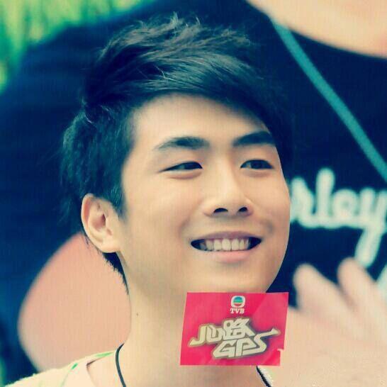 入行七年 演"易服癖"获激赞 凭《开心速递》成功入屋|开心速递|阮政峰