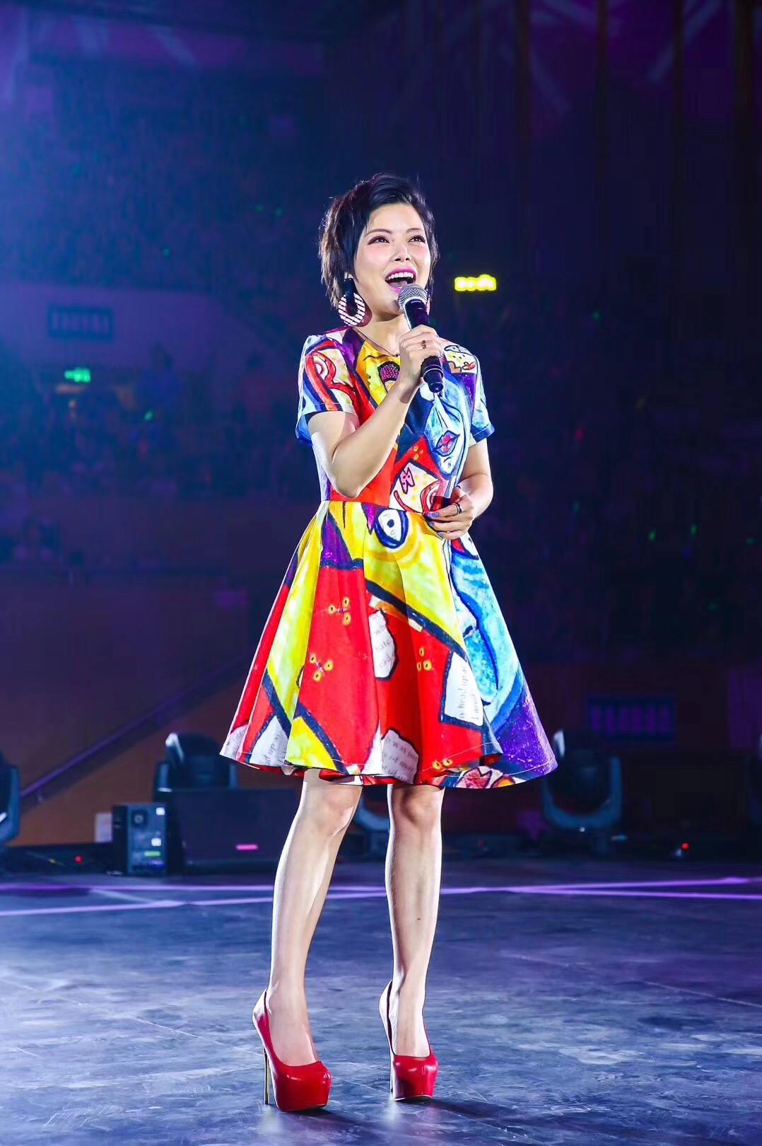 抖音|慕容晓晓|黄梅戏_新浪新闻