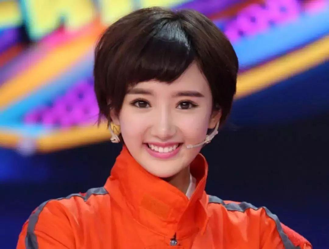 苹果肌|杨怡|毛晓彤_新浪新闻