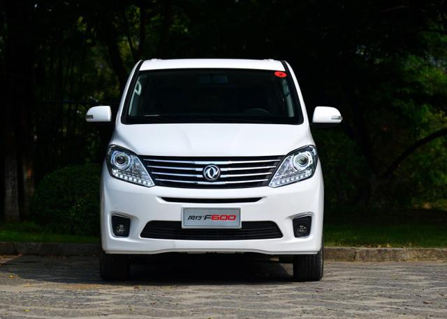 丰田埃尔法加价30万吓煞人 东风风行f600趁机挖墙脚只要1/10价钱