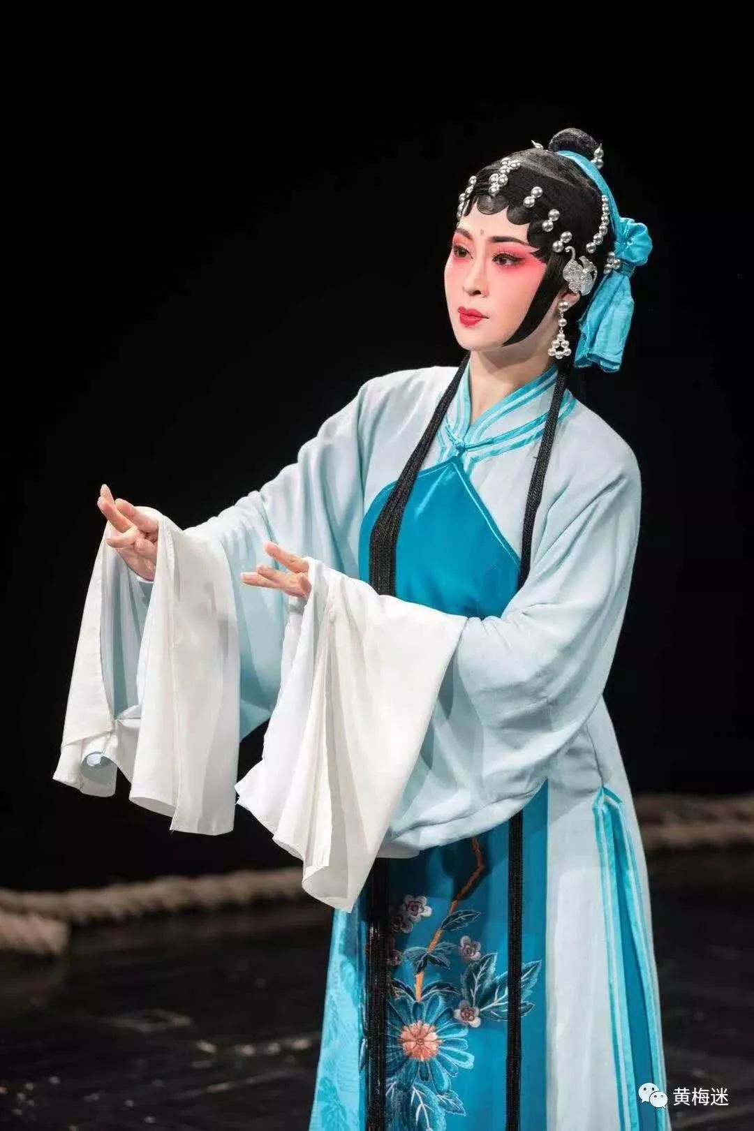 黄梅戏《玉天仙》首次对外公演,斩获最佳国际剧目奖