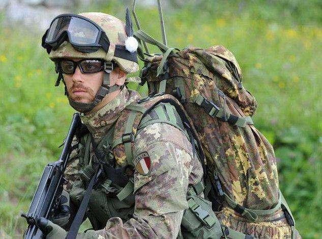 头盔不能挡子弹,士兵们为什么还要戴头盔上战场?