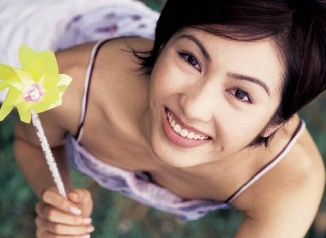 美女明星摄影香港女星黎姿昔日魅力照欣赏