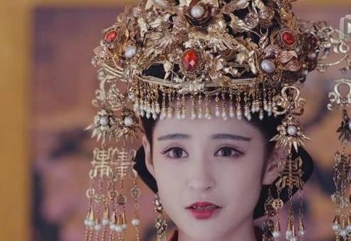 古装剧中戴长流苏头饰最美的女星: 杨幂只能垫底, 第一美如精灵!